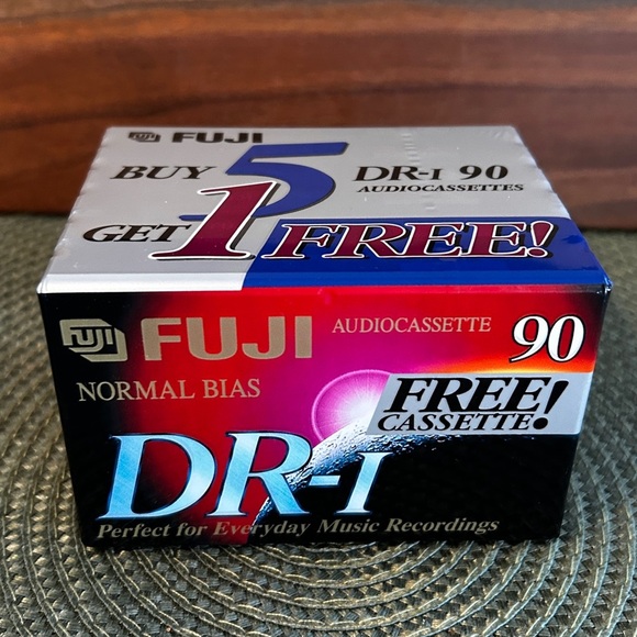 Fuji DR-I 90 Normal Bias Blank Audio Recording Cassettes Tapes 6 Pack NEW SEALED - Picture 1 of 3